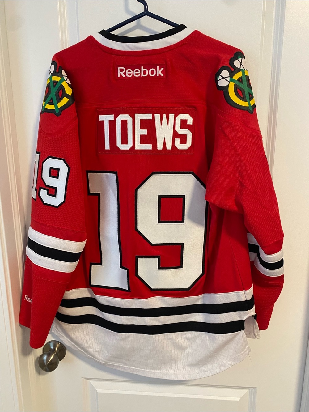 Jonathan Toews #19 Chicago Blackhawks Red Reebok Premier Jersey Small